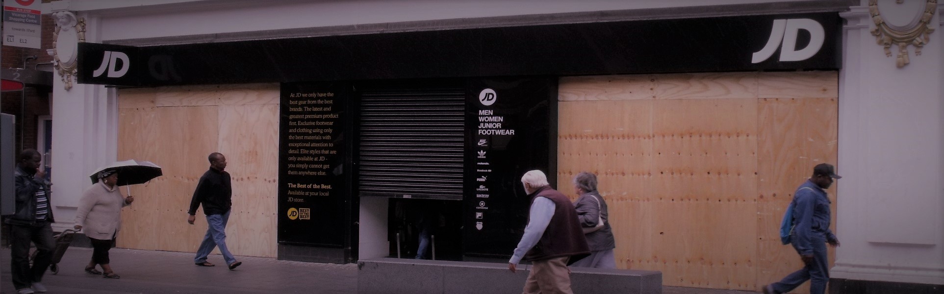 Slider, Glaziers in Carshalton, Carshalton Beeches, SM5